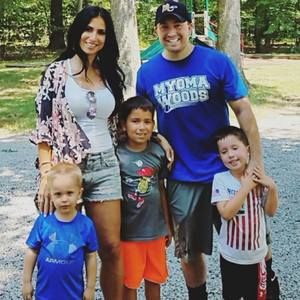 Meet your Posher, Corey